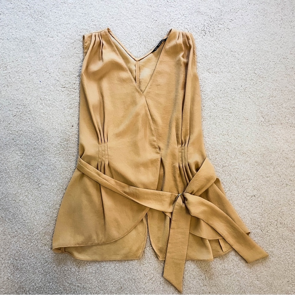 Zara sleeveless mustard yellow blouse M